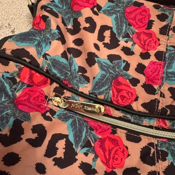 Betsey Johnson Leopard-Print Bag - Picture 4 of 9